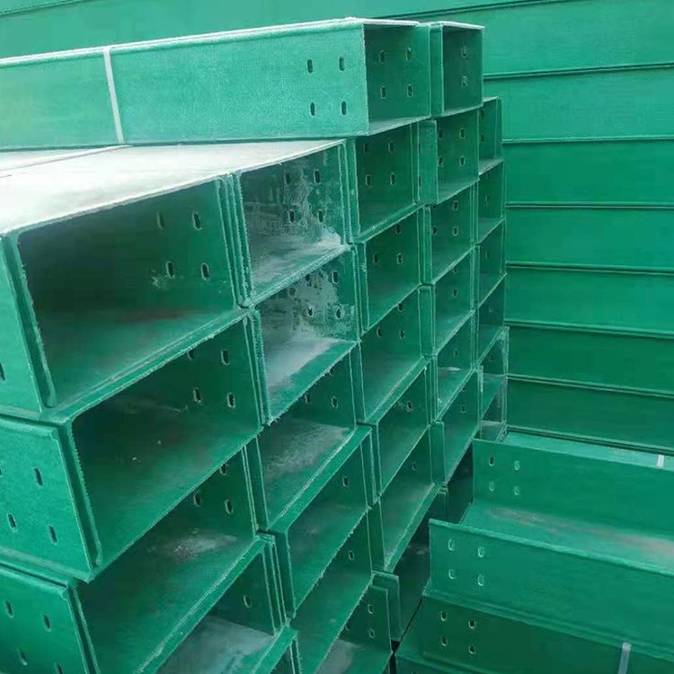 什么是防火阻燃玻璃鋼電纜橋架？